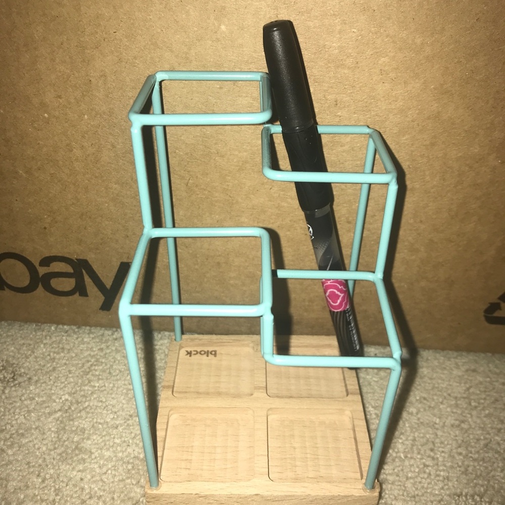 Aqua Wireframe Pen Holder / Pencil Cup